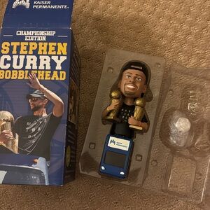 NWT Stephen Curry Bobblehead